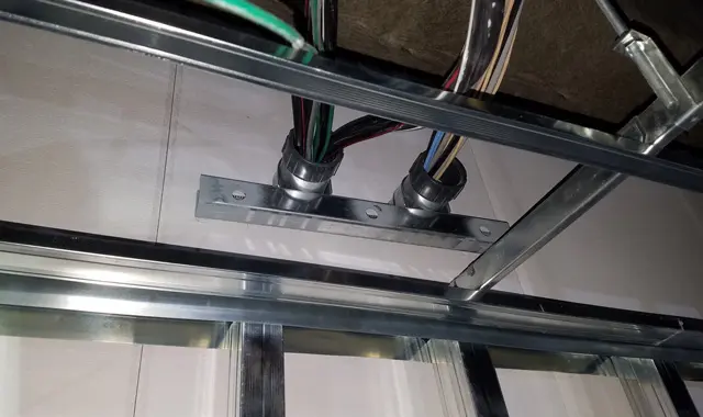 ブラケット取付け