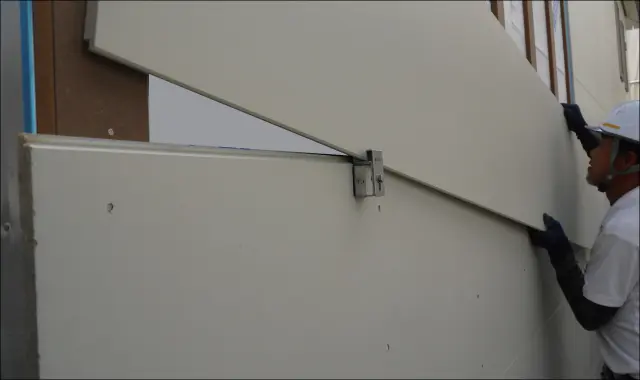 壱番弟子にサイディングを仮置き